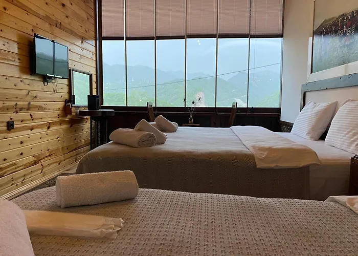 Ayvadere 102 Karadeniz Kus Cenneti Dag Manzarali