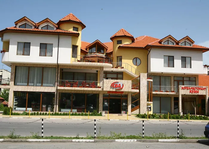 Hotel Queen