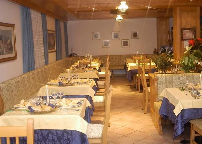 Debra Park Hotel