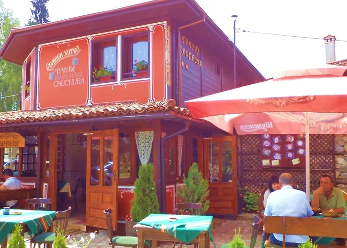 Chuchura Family Hotel