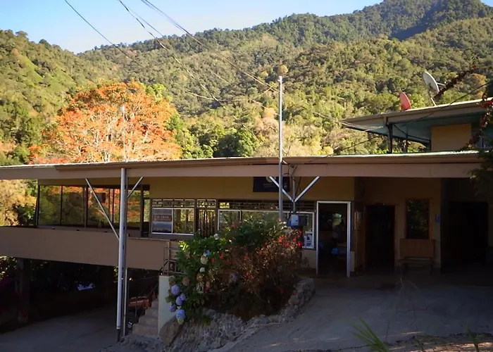 Hotel Uran