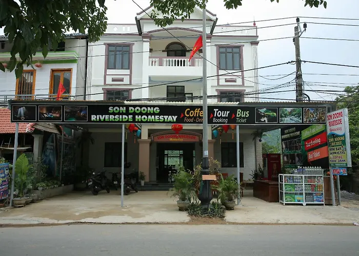 Son Doong Riverside