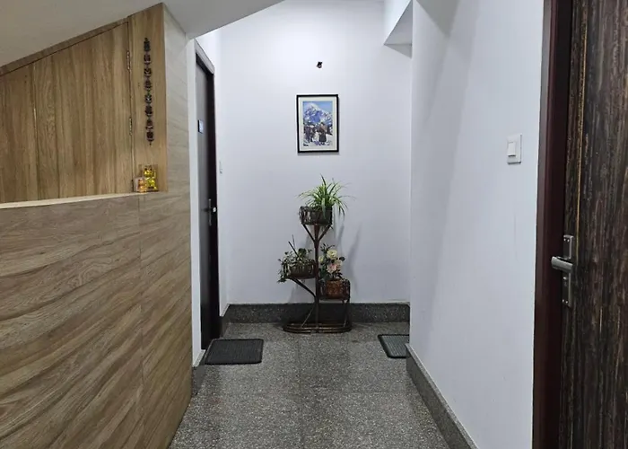 Shanol Residency