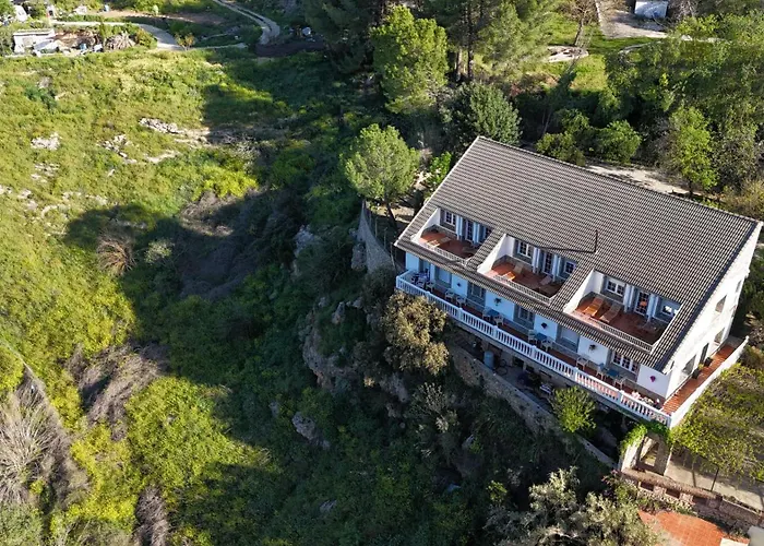 Villa Ignacia B&B - Serenity in Nature between Ronda&Setenil de las Bodegas