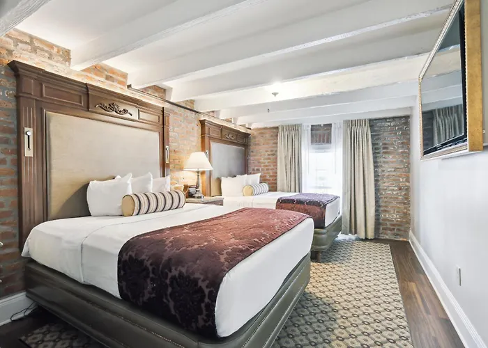 French Market Inn