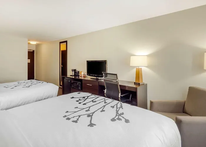 Sleep Inn&Suites Fargo Medical Center