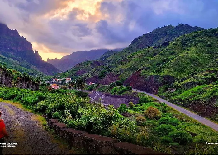 Pedracin Village
