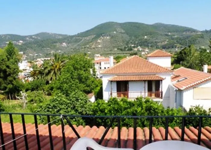 Hotel Kavouris
