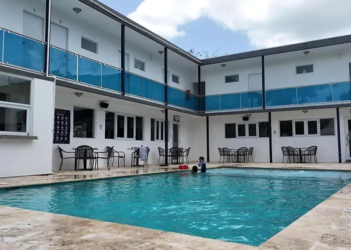 Douglas Highway Inn Hotel
