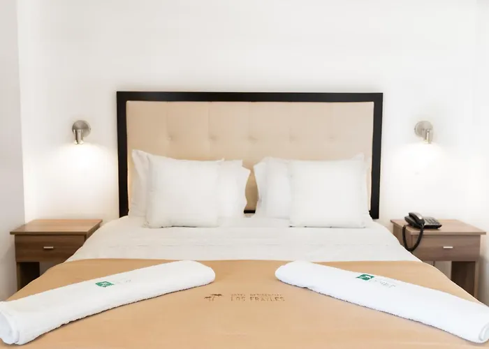Hotel Residencial Los Frayles