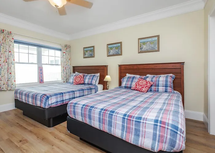 Atlantic Breeze Suites