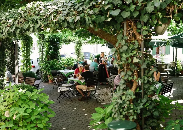 Hotel Jungbraeu