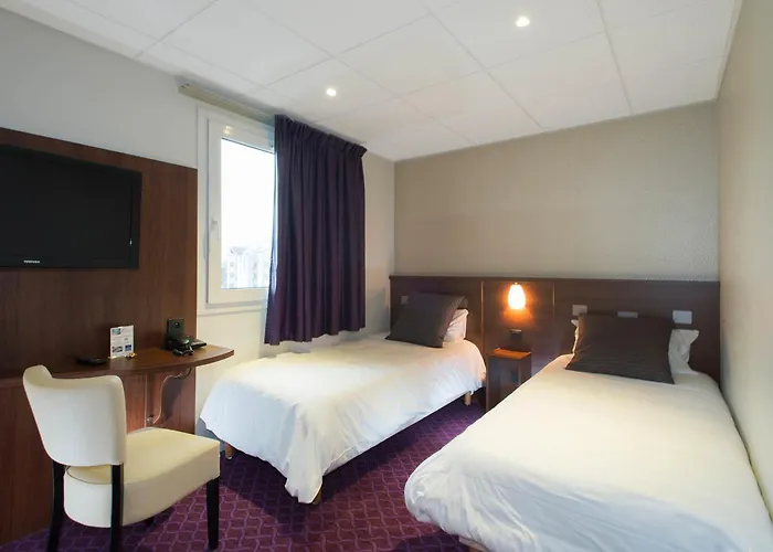Brit Hotel Tours Sud – Le Cheops