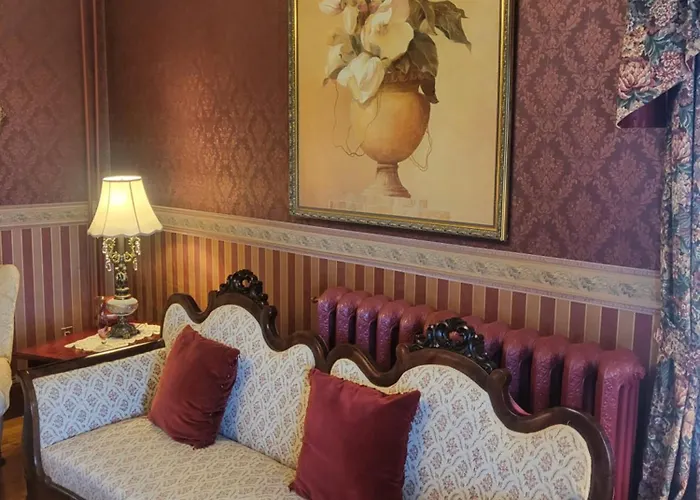 Cranberry Cove Inn