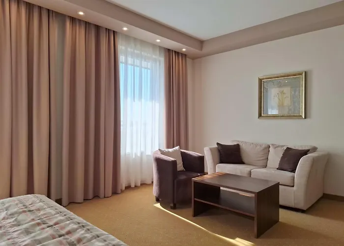 Hotel Monogram Park