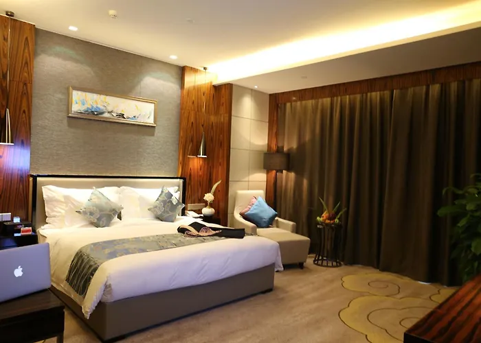 Ramada Plaza Liuzhou Liudong