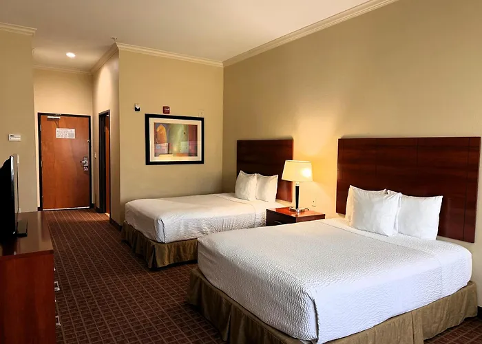 Ramada By Wyndham College Station
