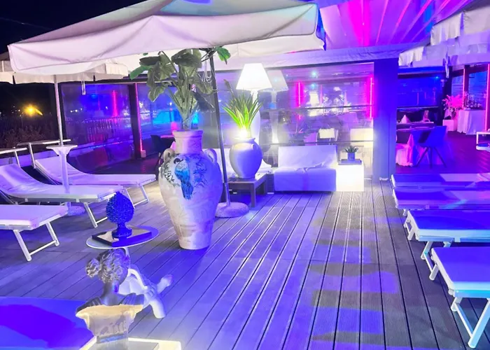 Tribus Boutique Hotel