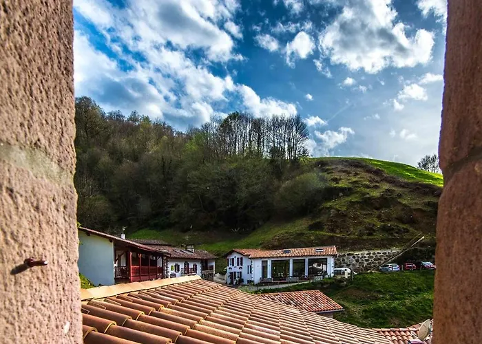 Logis Hotel Erreguina