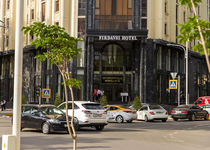 Firdavsi Hotel