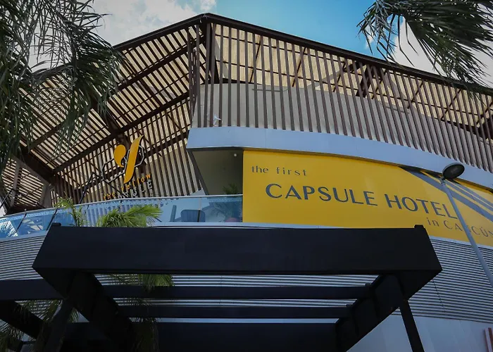 The Yellow Capsule Cancun Close To Airport