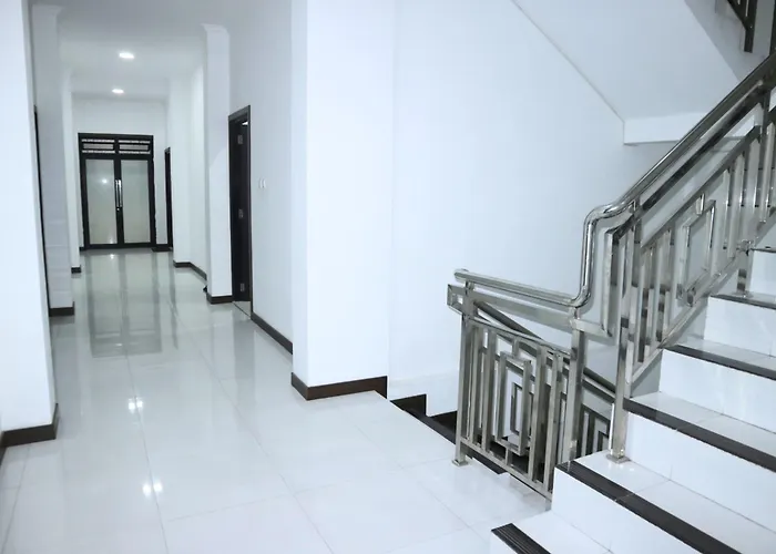 Hotel Bhakti Syariah