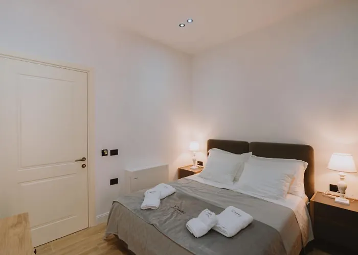 Dyrmo Hotel