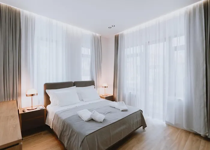 Dyrmo Hotel