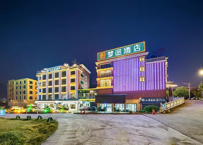 Zhangjiajie Dreamway Hotel-Free Airport-Zhangjiajie High-Speed Rail Pick-Up And Drop-Off Service