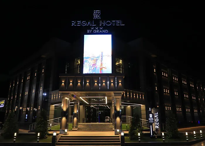 Regal Hotel By Grand
