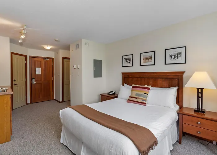 Cascade Lodge