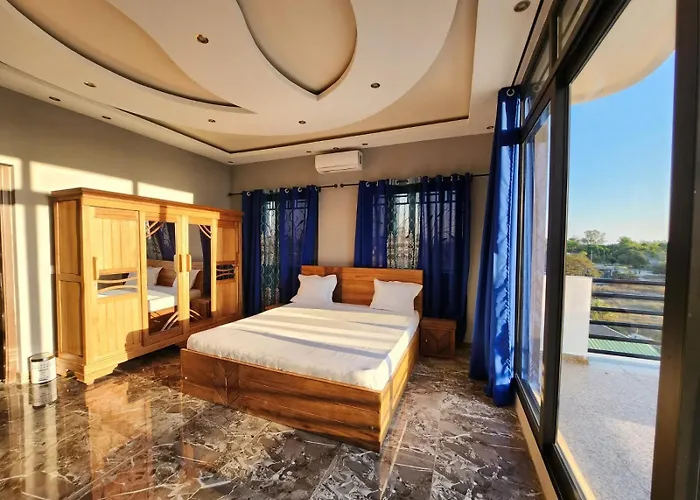 Ocean Heaven Hotel