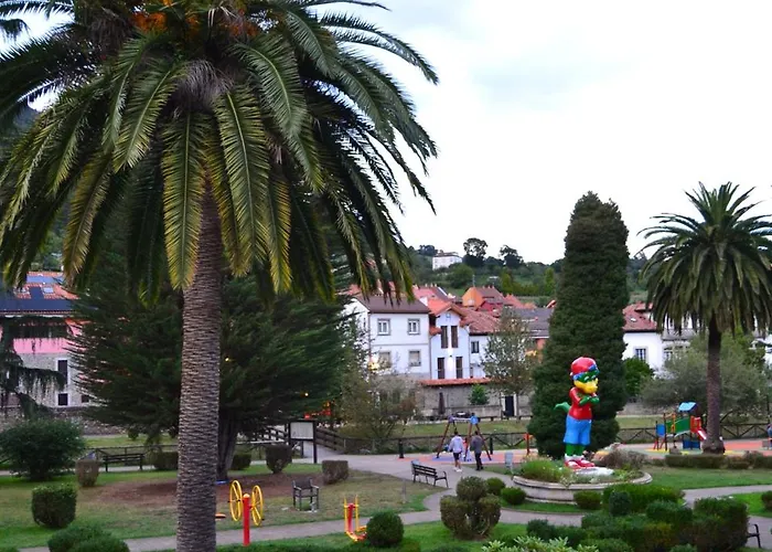 Villa de Salas Alojamientos