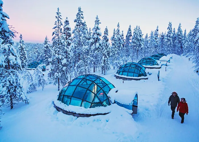 Kakslauttanen Arctic Resort - Igloos And Chalets