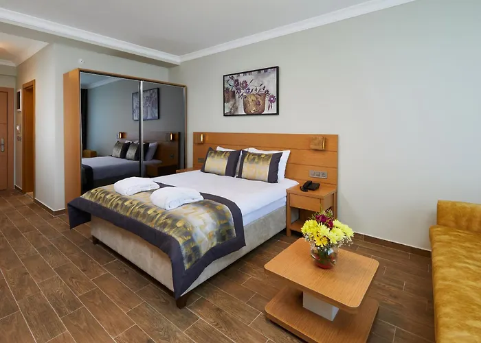 Hattusa Vacation Business Thermal Hotel Saray