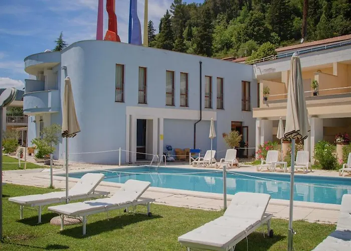 Hotel Miralago