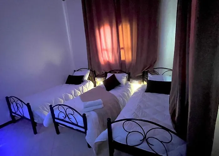 Hotel Darna With Air Conditioning
