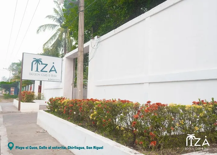 Itza Beachclub & Bar