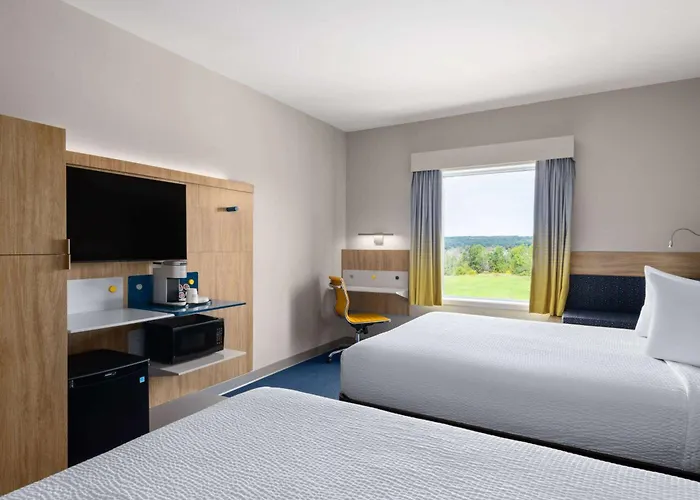 Microtel Inn & Suites By Wyndham Lachute