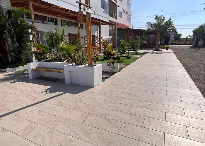 Ohana Beach Hotel