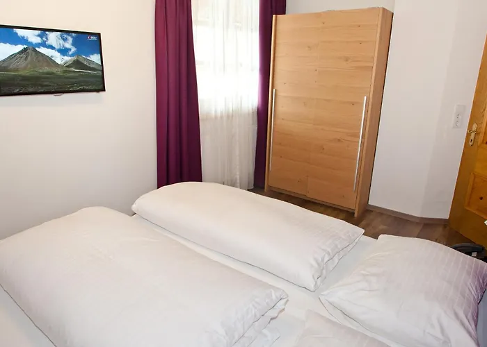 Hotel Gasthof Mitteregger -Best Place In Town With Summercard And Breakfast