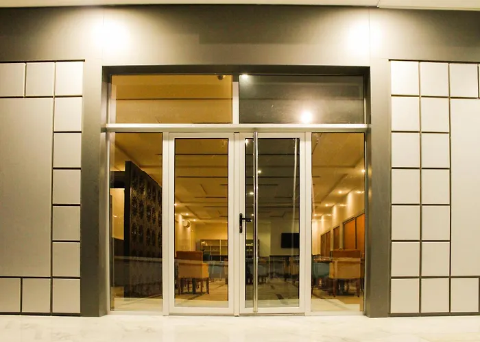 Urban Hotel Suites