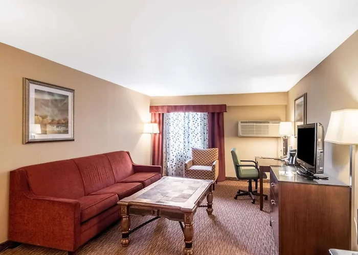 The Grand Hotel, Ascend Hotel Collection