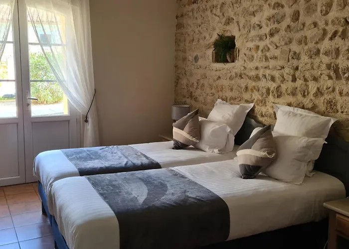 Logis Hôtel La Bastide Saint Bach