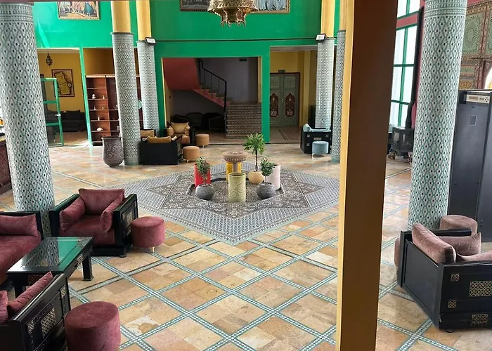 Isly Golf Hotel