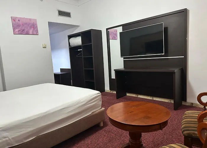 Hotel Mistral