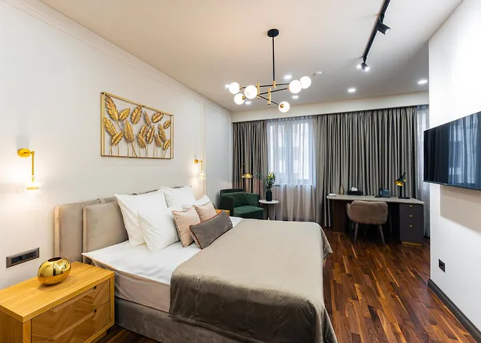 Hotel Metropol Club House