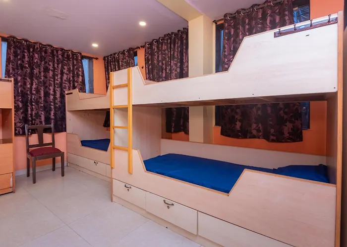 Hotel Avisha Residency