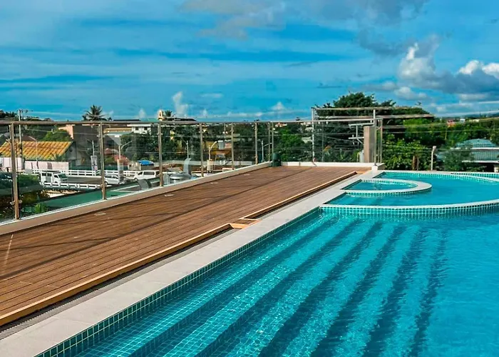 Uma Hotel And Residences