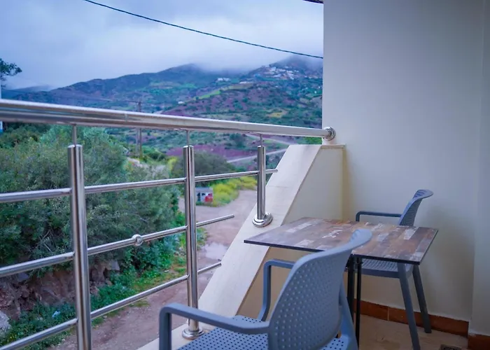hotel el amri akchour